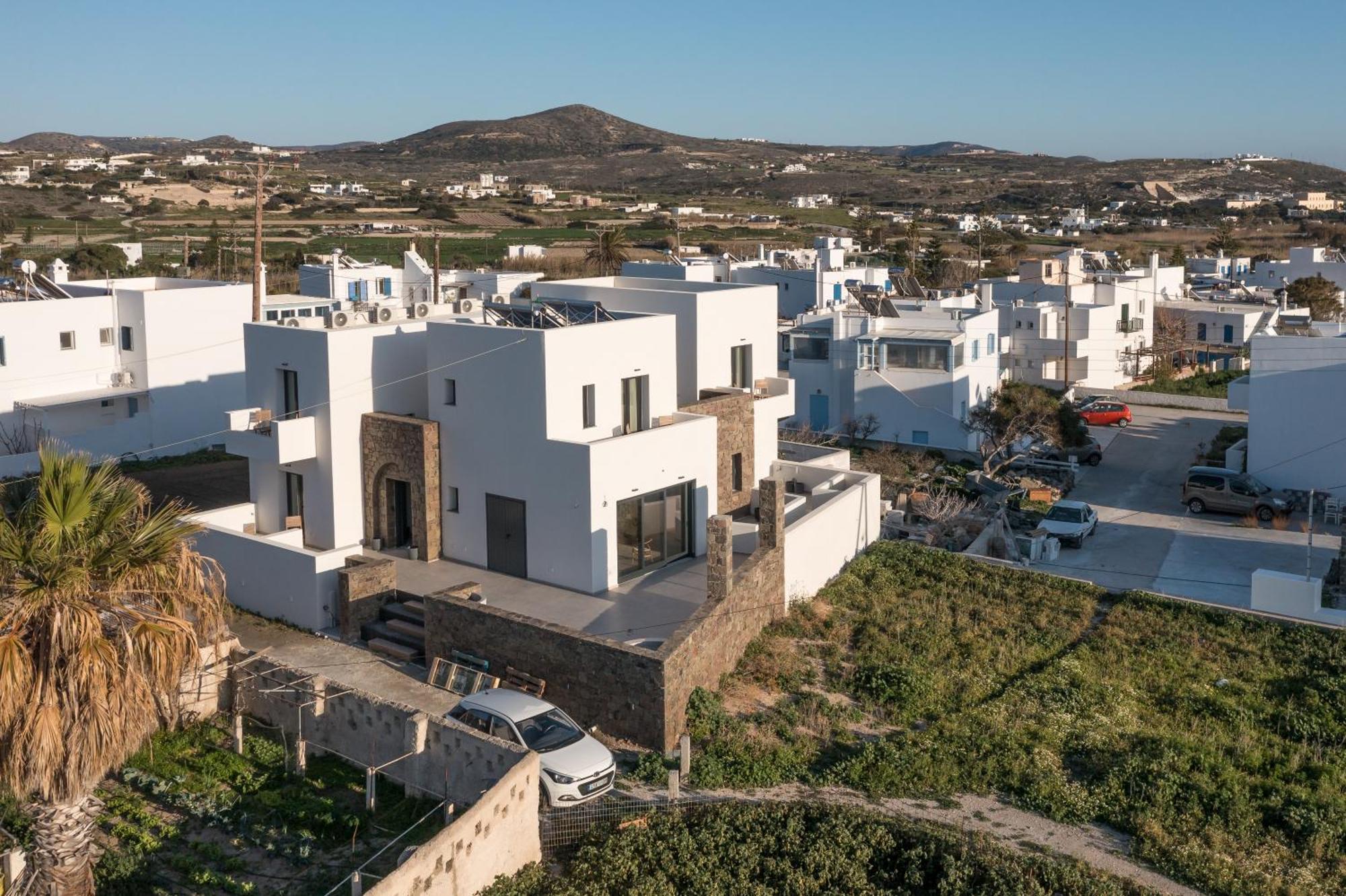 Afroessa Milos Adamantas  Exterior photo